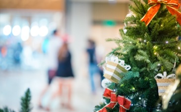 sponsor a holiday giveaway